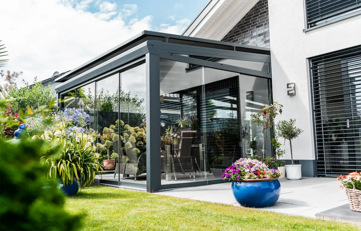 Topstyle z markizą naddachową