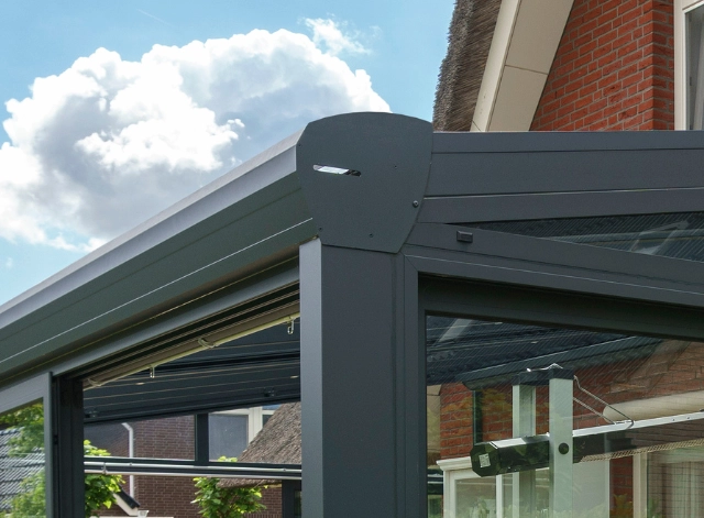 Topstyle — masywne zadaszenie tarasowe premium