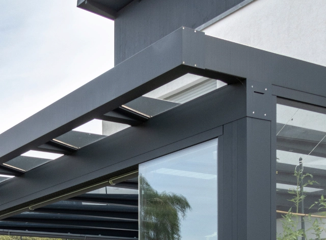 Ultrastyle — płaski dach premium Ultrastyle