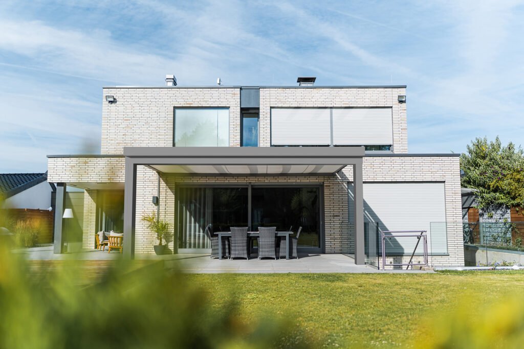 Ultrastyle LED composing