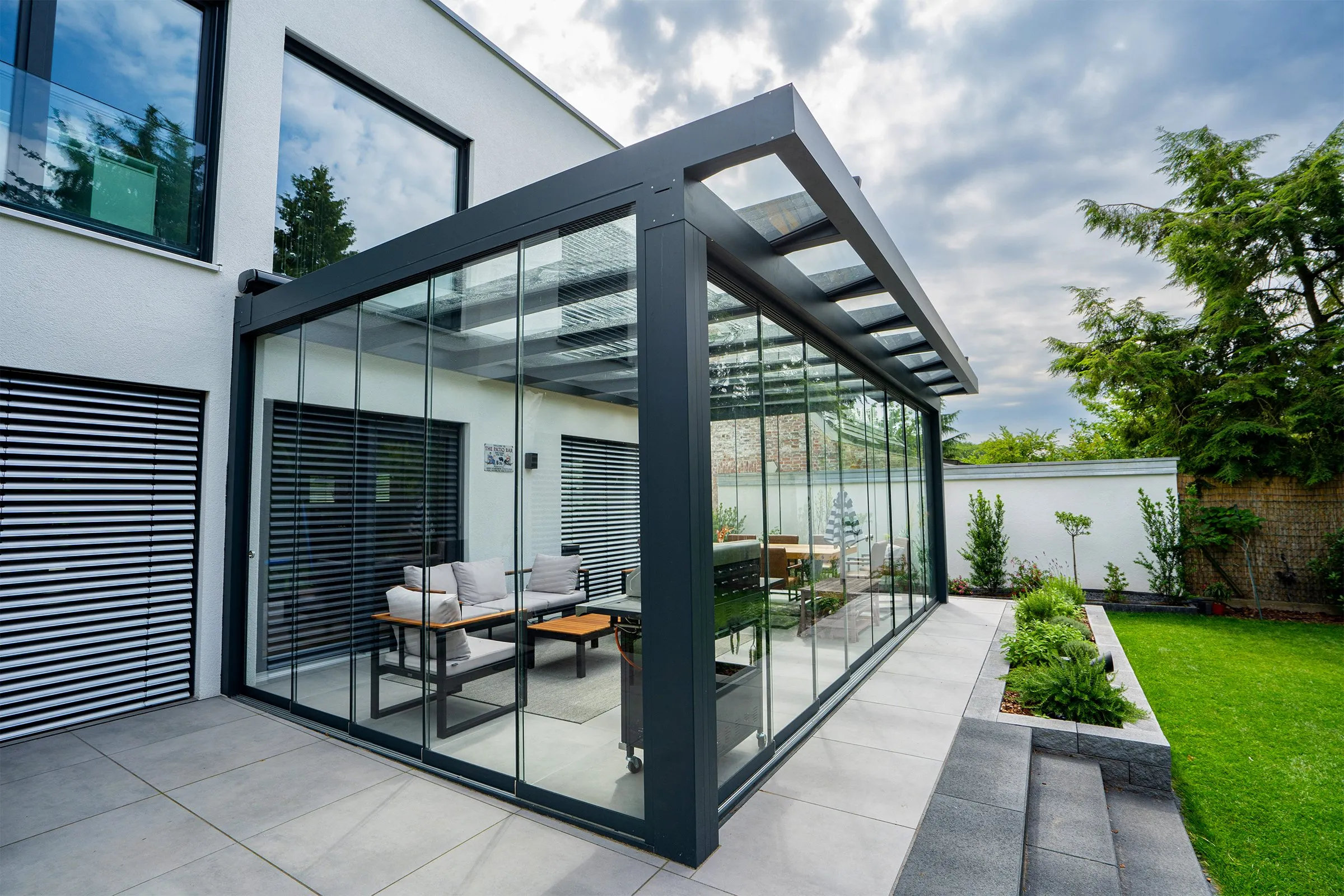 Skystyle RAL 7016 z szybami VSG