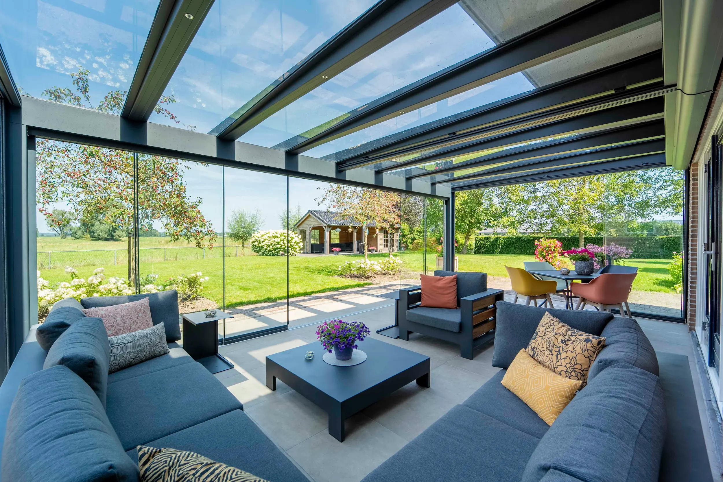 Pergola z oświetleniem LED