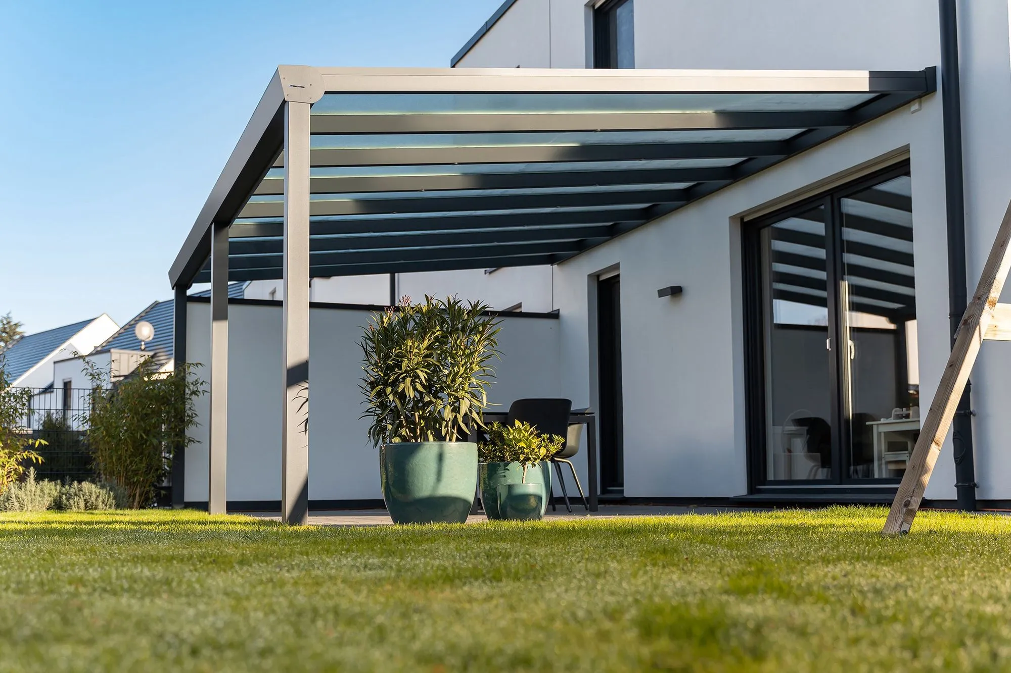 Zadaszenie tarasowe Ultrastyle — realizacja